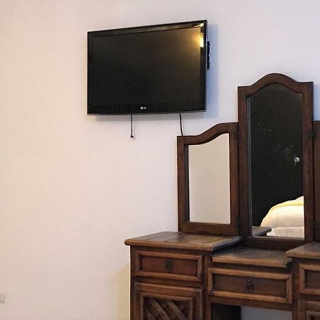 Apartamento&Habitacion Galeana 巴耶斯城 外观 照片